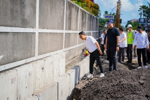 Bupati Adi Arnawa Dan Wabup Bagus Alit Sucipta Tinjau Proyek Strategis Pengendali Banjir Di Kuta