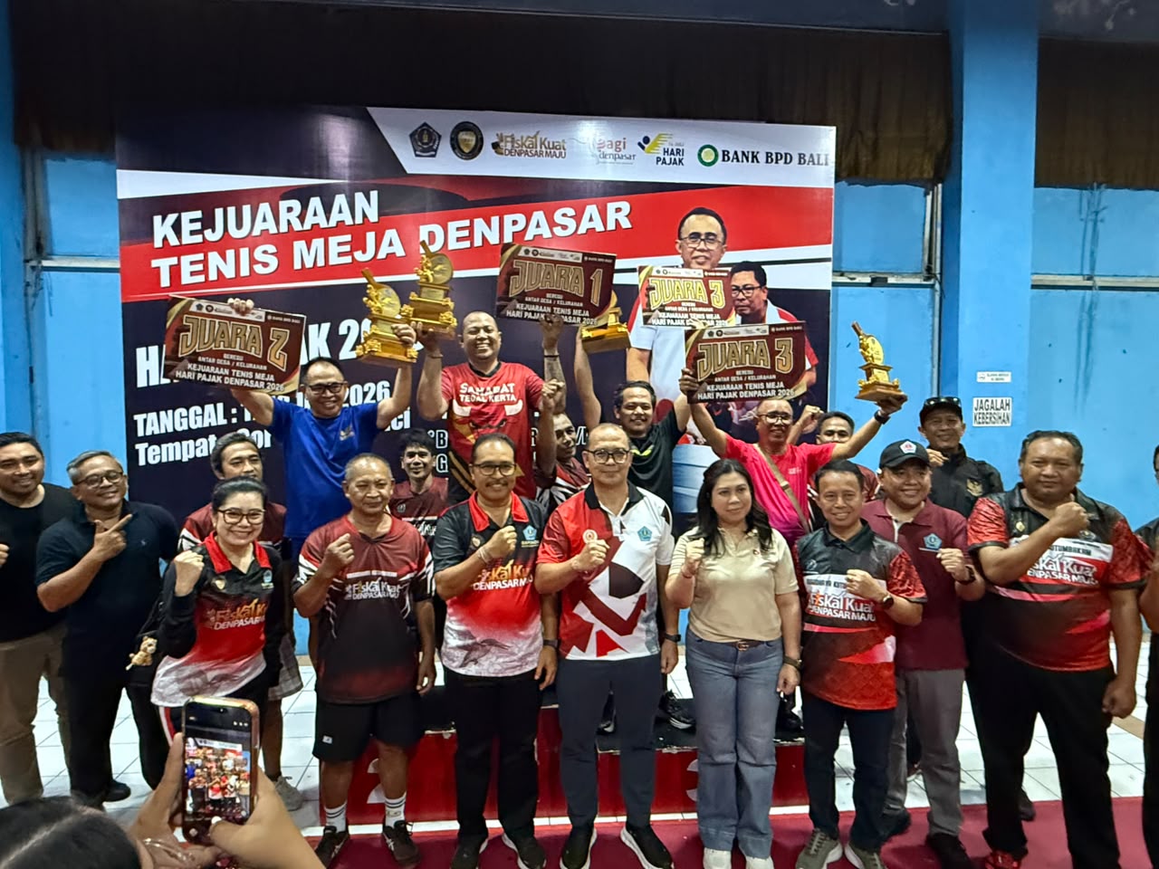 Turnamen Tenis Meja Hari Pajak Resmi Ditutup, Desa Tegal Kertha Dan Desa Sumerta Kaja Jadi Juara