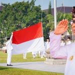 HUT  RI ke-81 : Bupati Adi Arnawa Ajak Jajaran Fokus Menuju Indonesia Emas 2045