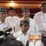 Bupati Adi Arnawa Sampaikan Raperda Perubahan APBD 2026