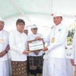 Wawali Arya Wibawa Apresiasi Gotong Royong Krama Kepaon Sukseskan Karya Baligia Punggel dan Mepandes.