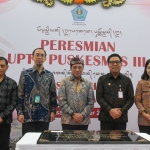 Wamenkes RI Benyamin Paulus Resmikan UPTD Puskesmas III Denpasar Barat.