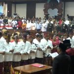 Kenakan pakaian Adat Bali : 55 Anggota DPRD Prov.Bali periode 2019 – 2024 dilantik