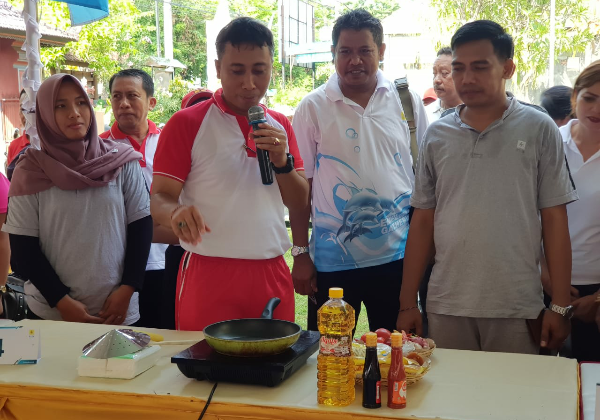 Sambut Hari Ibu, PLN UP3 Bali Gelar Lomba Masak dan Pawai Molis