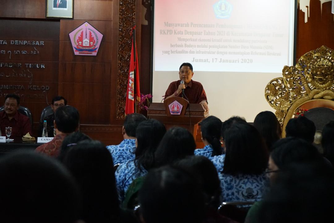 Musrenbang Dentim Bahas 74 Usulan dan 29 Kegiatan  Rai Mantra: Program Pembangunan Harus Memberikan Manfaat Bagi Masyarakat