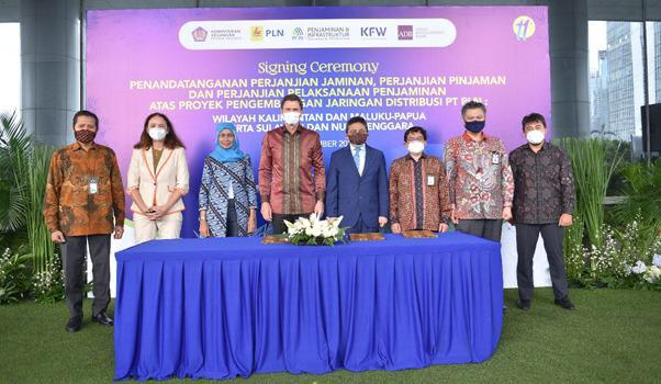 Peroleh Dukungan dari ADB dan KfW, PLN kian Siap Menjaga Terang di Kawasan Timur Indonesia