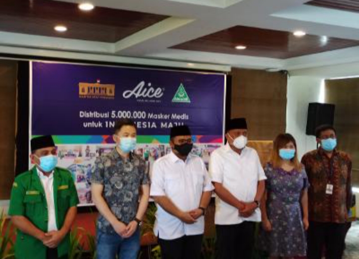 Menag Gus Yaqut dan Gubernur Olly, Apresiasi Distribusi 5 Juta Masker Medis GP Ansor, KSP & Aice Group