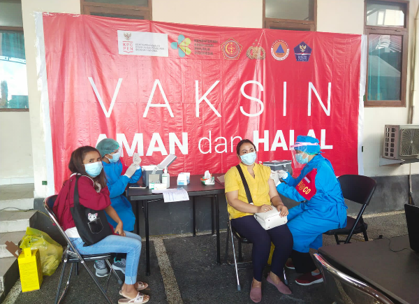 Polres Gianyar Buka Gerai Vaksinasi Presisi Gratis Bagi Masyarakat Gianyar.