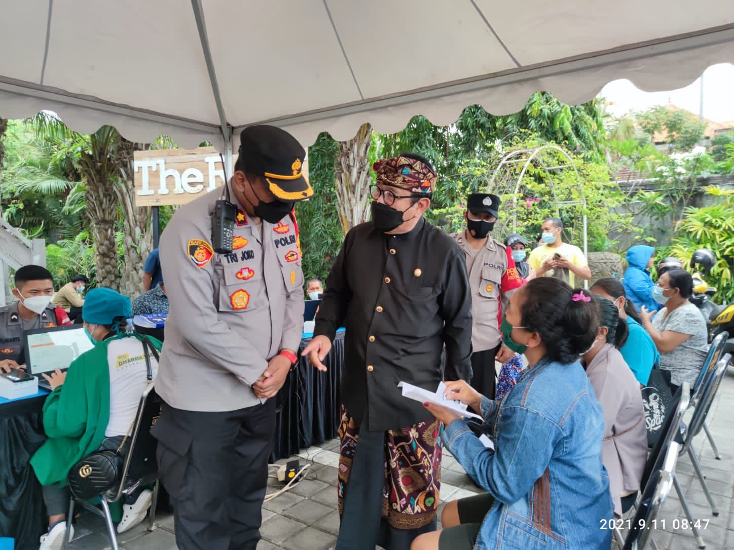 Percepat Penanganan Covid-19, Polsek Dentim Gandeng  BVD  menggelar vaksinasi covid-19 massal 