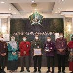 Raih WTP 7 Kali Beruntun, Pemkab Tabanan Dianugerahi Plakat dan Piagam Penghargaan oleh Pemerintah Pusat