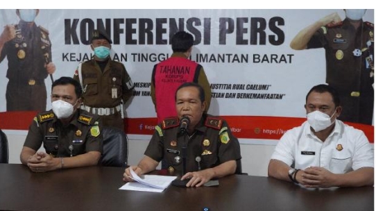 Tersangka Korupsi Bank  BUMN  Ketapang di Tahan Kejati Kalbar,Rugikan  Negara  Milyaran Rupiah