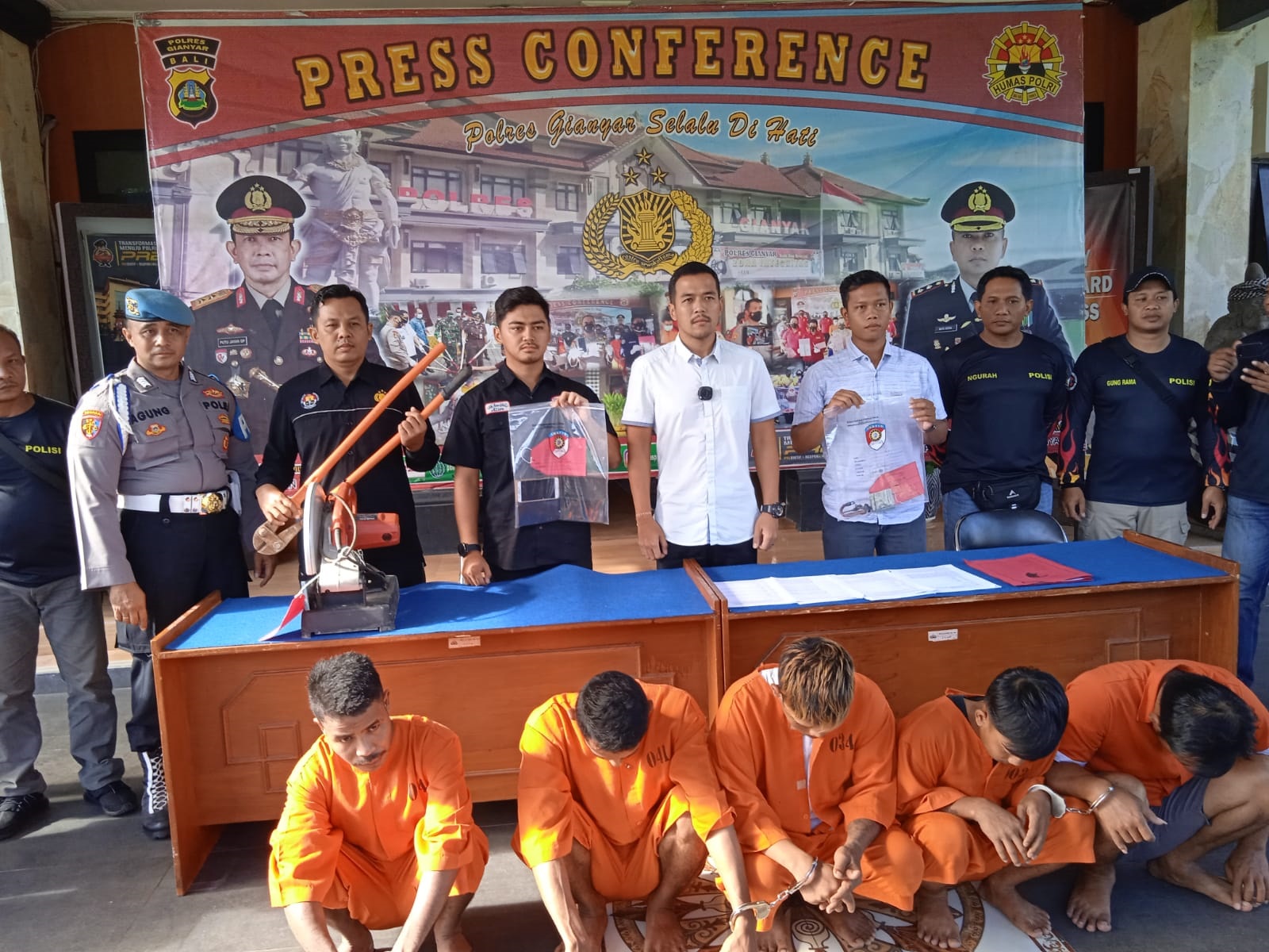 Telat  Bayar  Upah, Tiga Buruh Bangunan  Lakukan  Pencurian  Material  Proyek