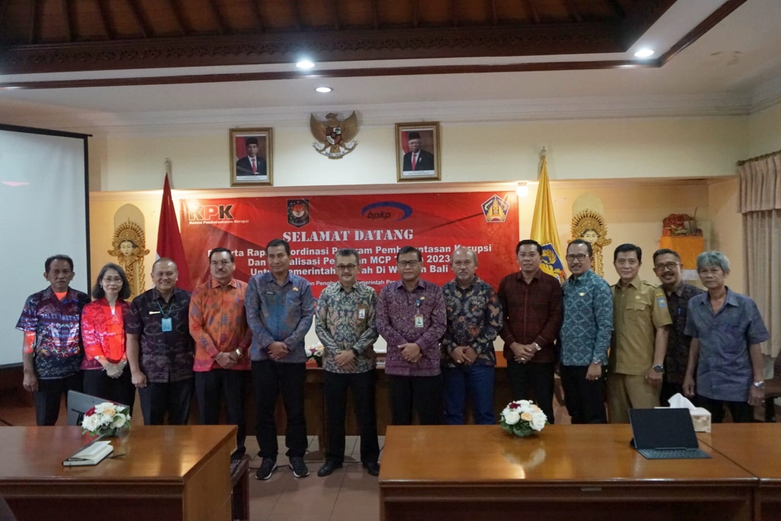 Sekda Alit Wiradana Hadiri Rakor Program Pemberantasan Korupsi dan Sosialisasi Pedoman MCP Komisi Pemberantasan Korupsi (KPK).