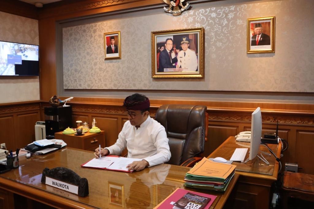 Jaya Negara Walikota Denpasar  dan  Bupati Karangasem Gede Dana ,  Sepakat Atasi Inflasi Daerah