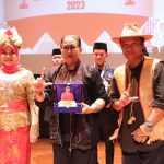 Bunda Literasi Ny. Putri Koster Hadiri Peluncuran Buku Bersama Tokoh Nasional