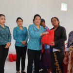 Ny. Sariasih Ketua TP.PKK Kab. Bangli Kembali Gencarkan Aksi Menyapa Dan Berbagi