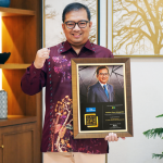 Direktur Keuangan dan Perencanaan Strategis Pegadaian Raih CFO Award 2023