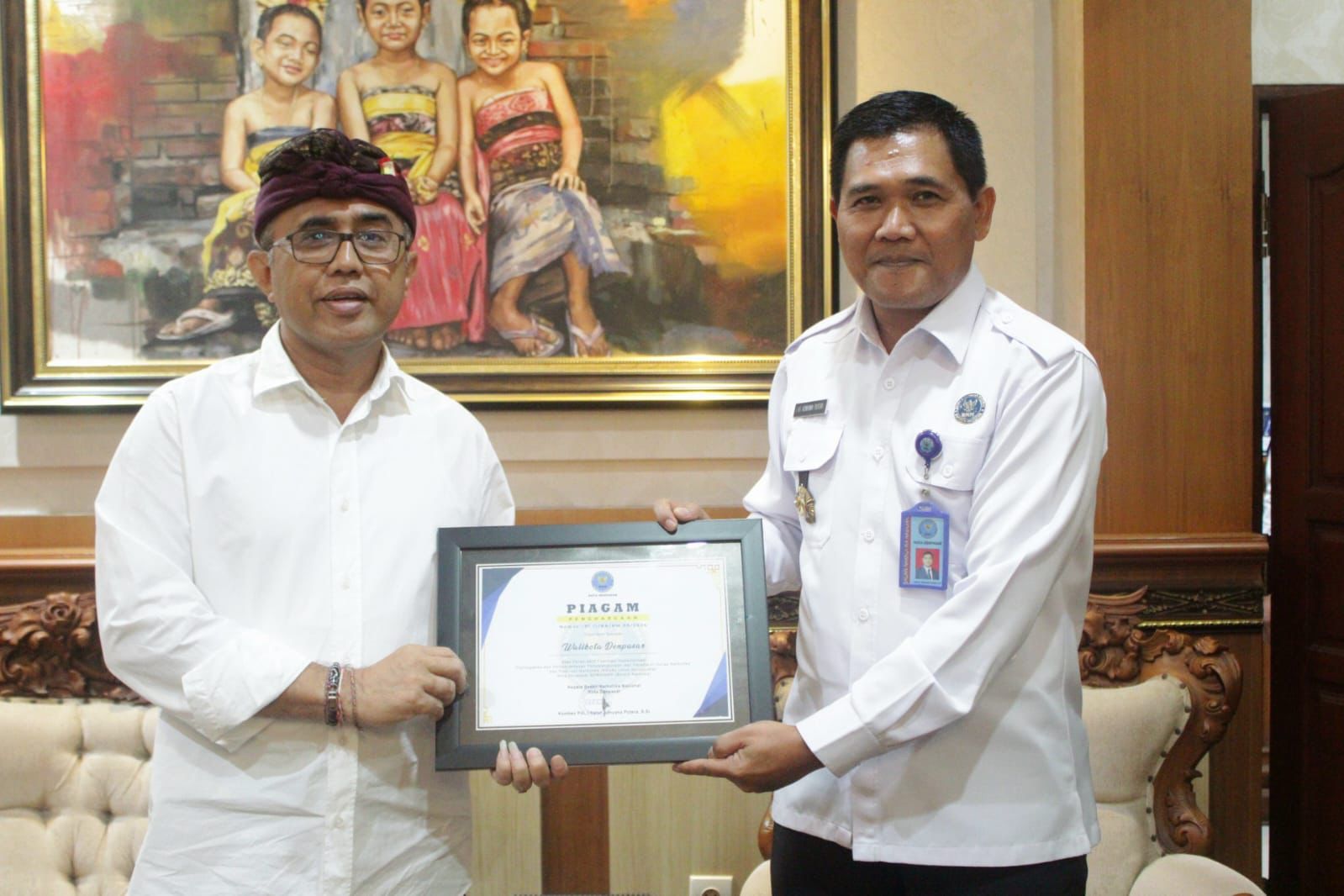 Aktif Fasilitasi Upaya P4GN, Pemkot Denpasar Terima Pengharagaan Dari BNN Kota Denpasar