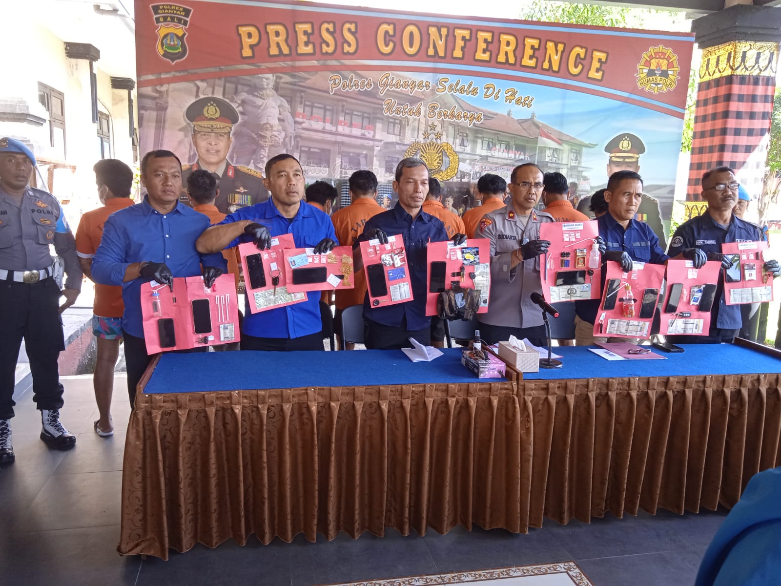 Operasi Antik Agung 2024, Polres Gianyar Amankan 10 Orang Pelaku Penyalahgunaan Narkoba.