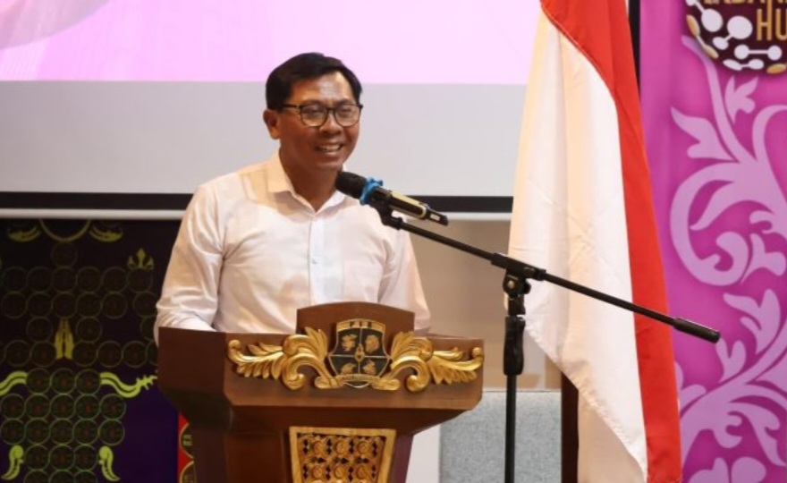 I Gede Susila Sekda Tabanan Resmi Buka Tabanan Economic Outlook 2025