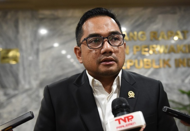 Komisi III DPR  Minta Pemberhentian Siswa di SPN Polda Jabar Ditinjau Ulang