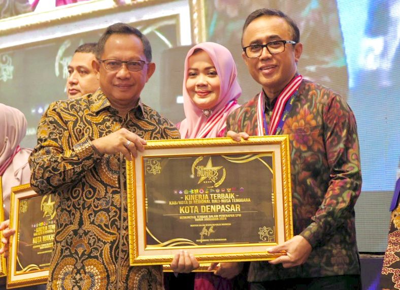 Pemkot Denpasar Raih Penghargaan Nasional Penerapan Standar Pelayanan Minimal (SPM) Kinerja Terbaik SPM Awards 2025