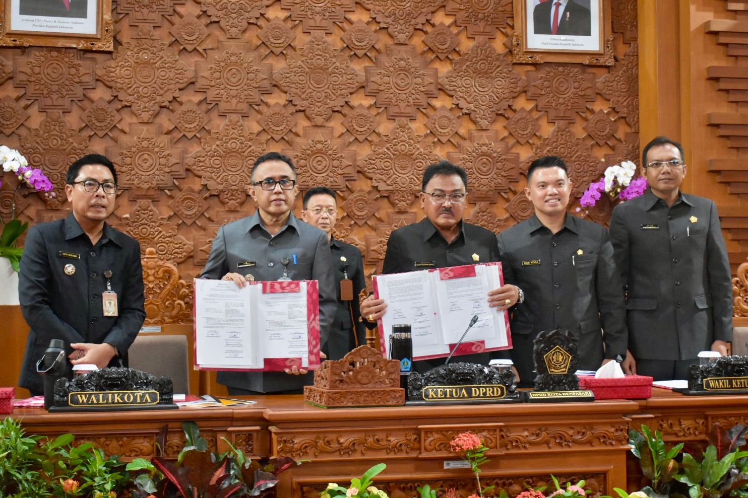 Seluruh Fraksi DPRD Kota Denpasar Setujui Penetapan Ranperda Pertanggung Jawaban APBD TA. 2024, Serta Perubahan KUA dan PPAS TA. 2025.