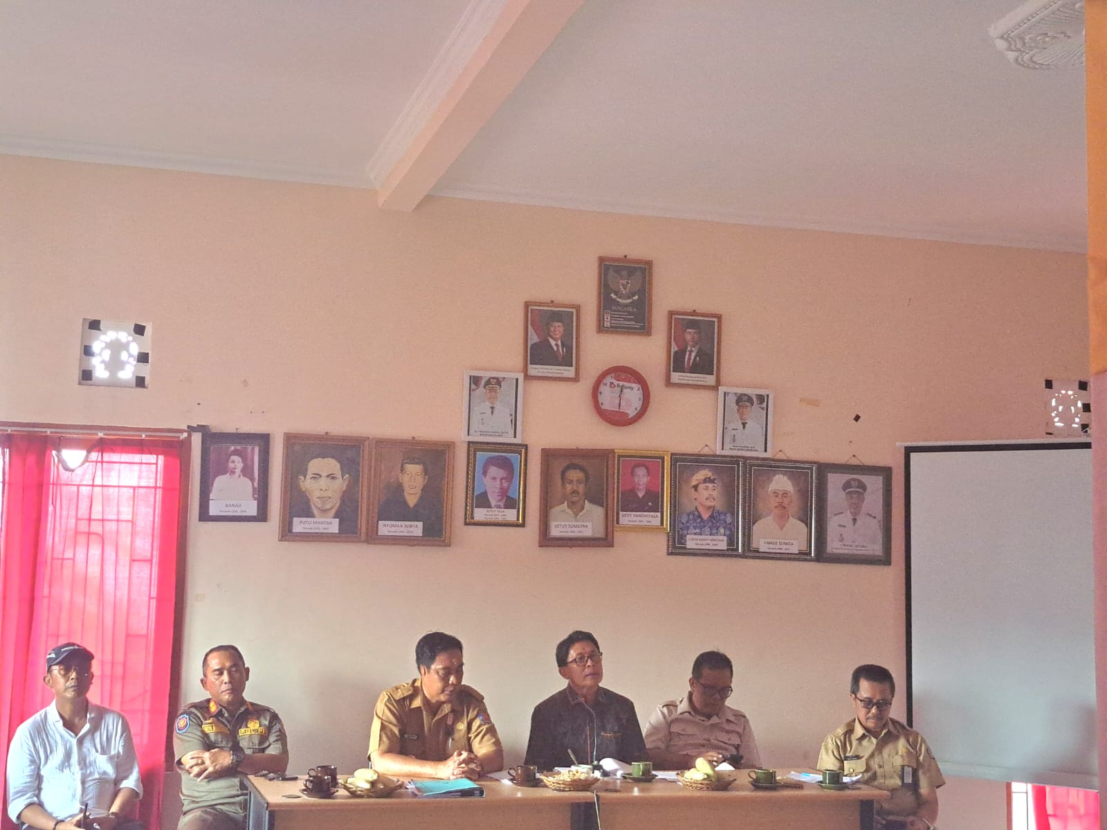 I Made Supartha, SH., M.H., Ketua PansusTRAP DPRD Bali  Blusukan ke Pajarakan : Ungkap Dugaan Penyimpangan 700 Hektare Lahan Hutan, Tiga Villa dan Satu Resto Disegel!