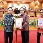 Walikota Jaya Negara Terima LHP dari BPK RI Perwakilan Bali, Kota Denpasar Raih Opini WTP Ke-14