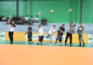 Bupati Adi Arnawa  Buka Turnamen Masceti Cup